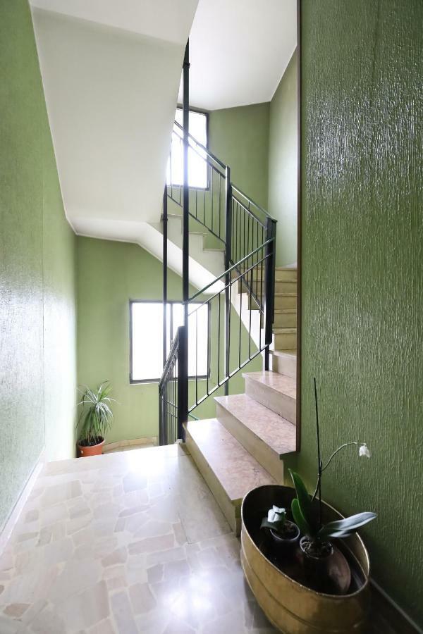 Merula Dream House Corsico Extérieur photo